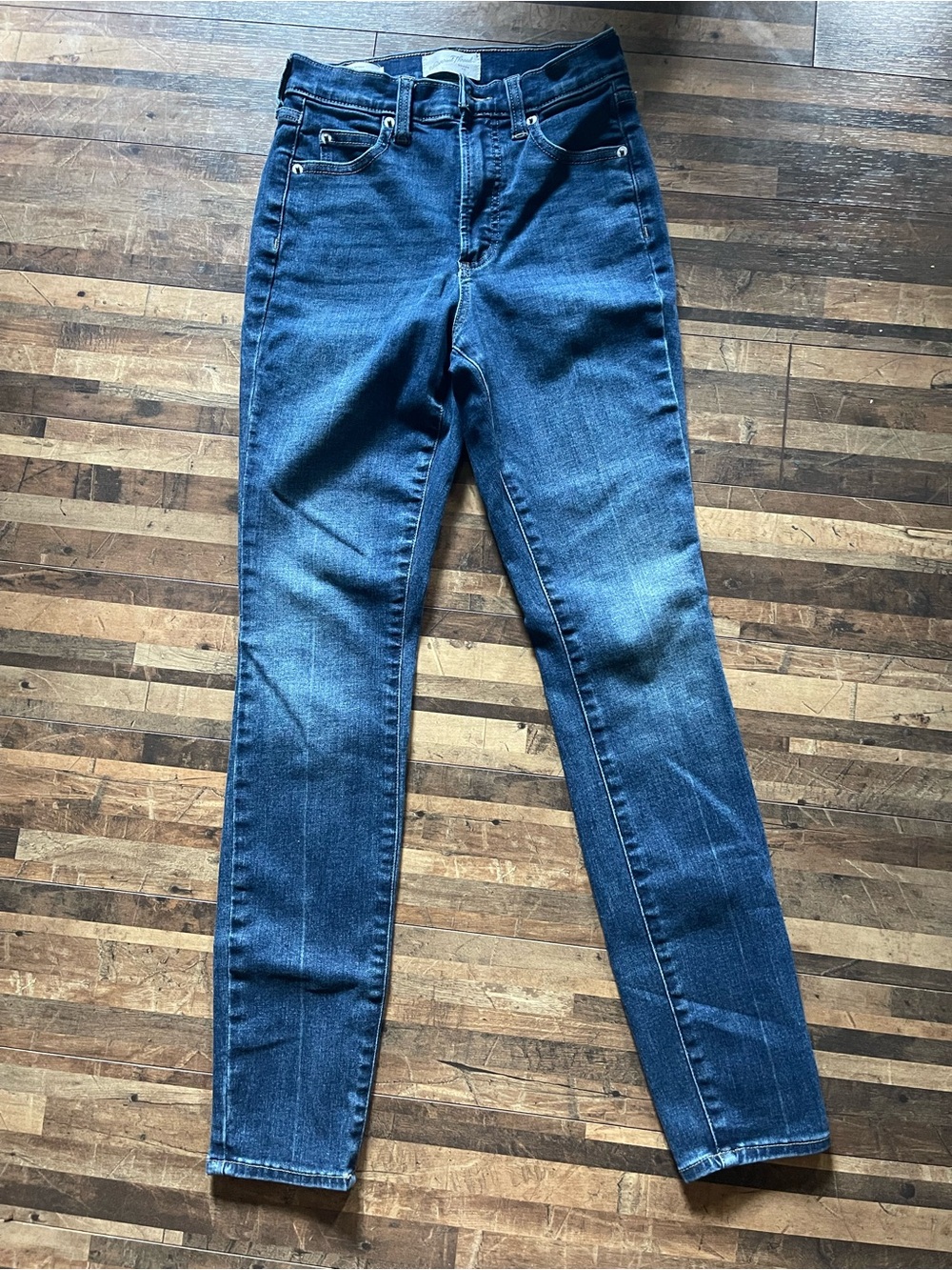 Universal Thread Women's Blue Skinny Jeans